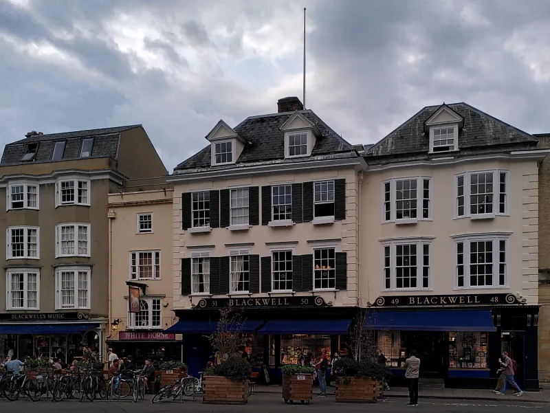 Blackwell's Bookshop — Shop, City Centre, Oxford